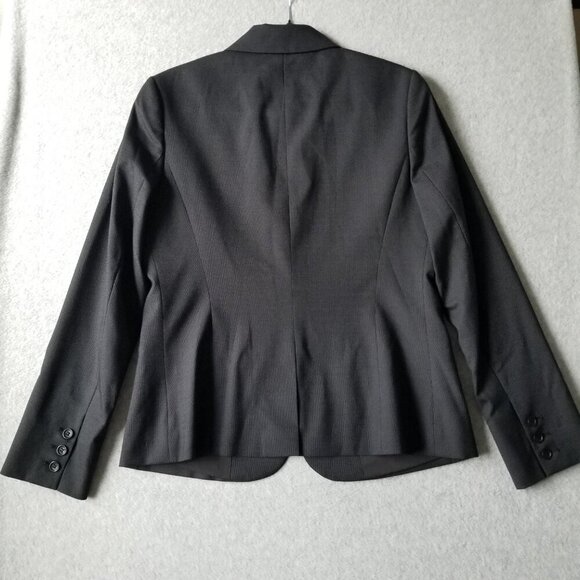 Classic Black Women's Blazer - Picture 8 of 14